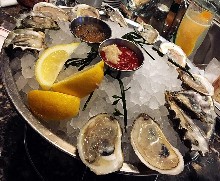 Thumbs/tn_CHANG,TSUI-CHI.Chicago.Shaw's Crab House (4).jpg